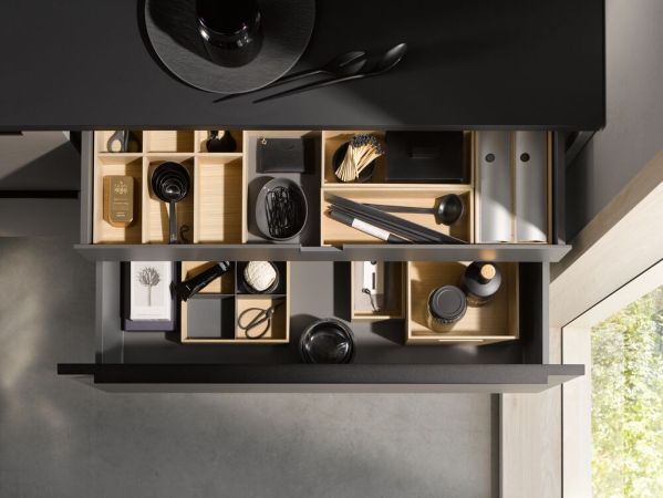 av samteiche greige move av samteiche greige move