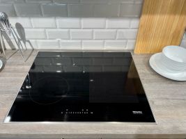 0132c0325ff418f030eac18e8b587cee79389e2ff1